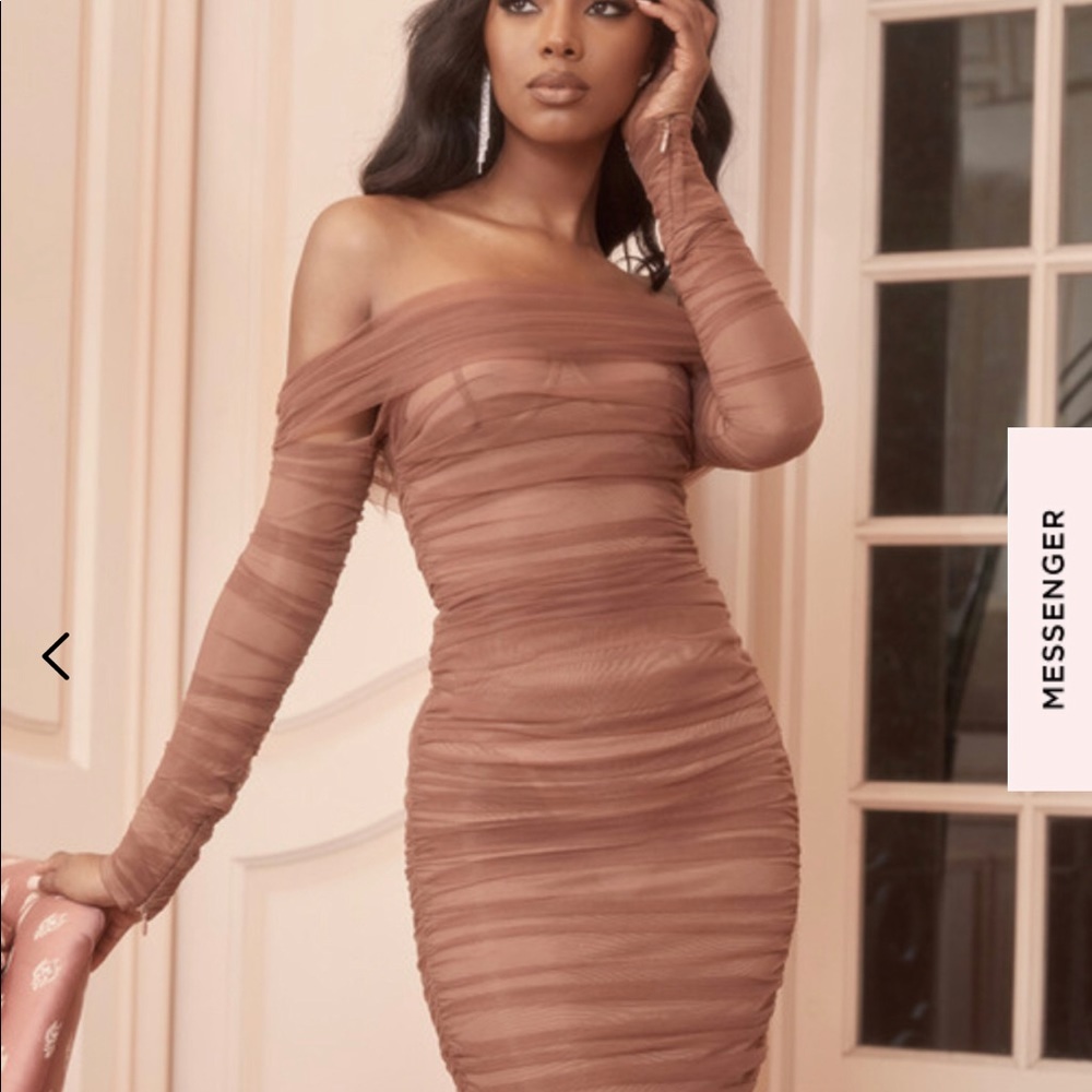 House of CB off the shoulder midi dress. Size L+